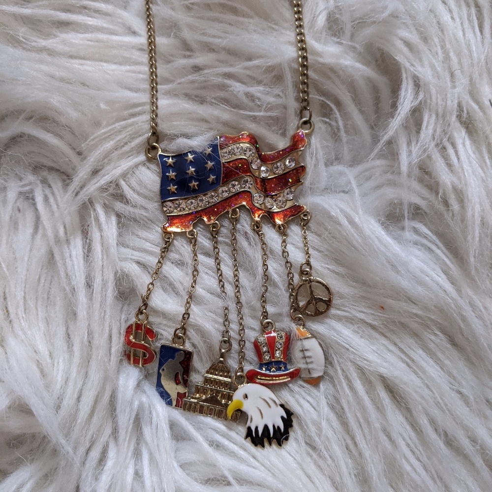 American flag gold party necklace